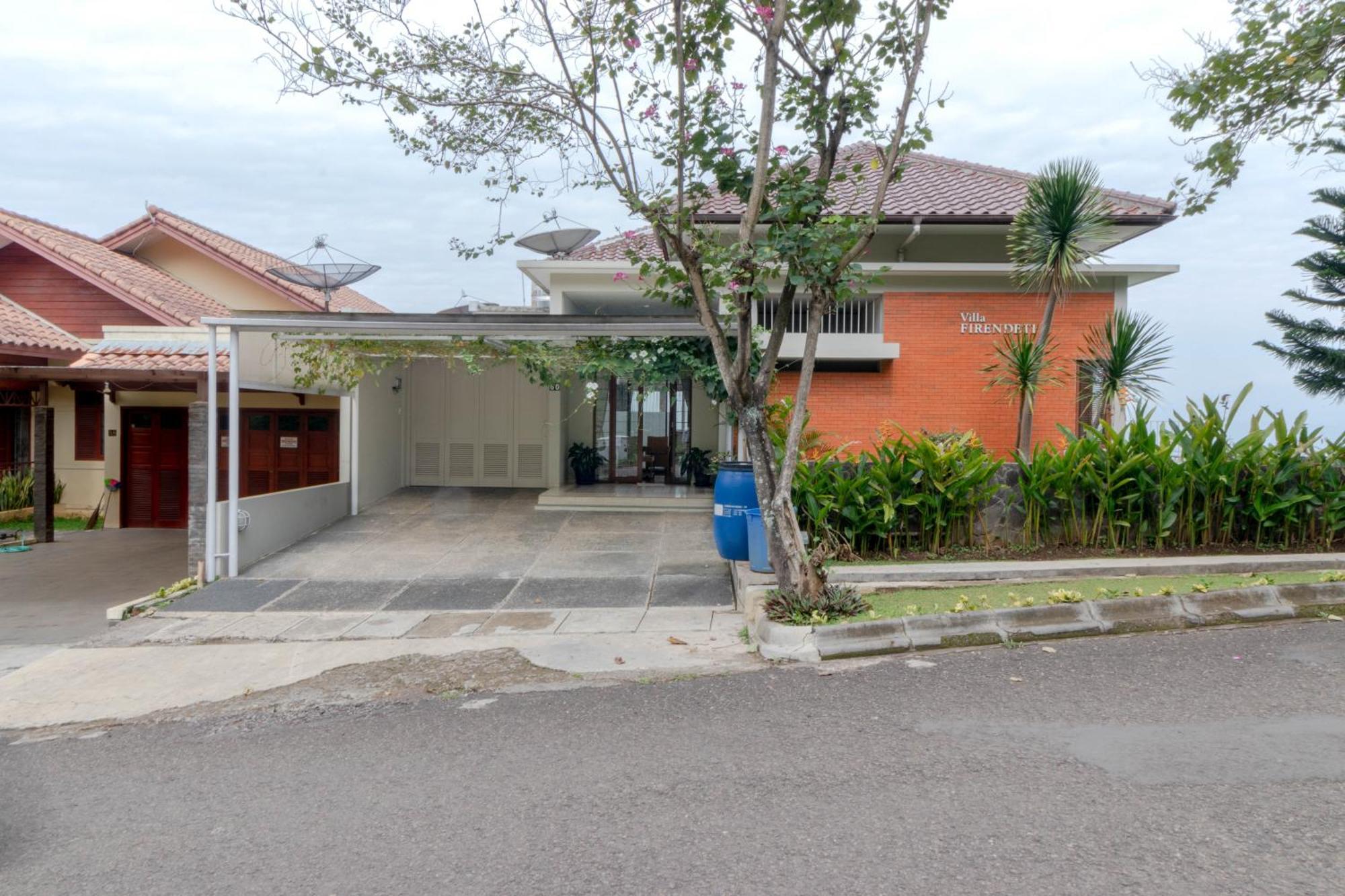 De Firen Villa Syariah Bandung Bagian luar foto